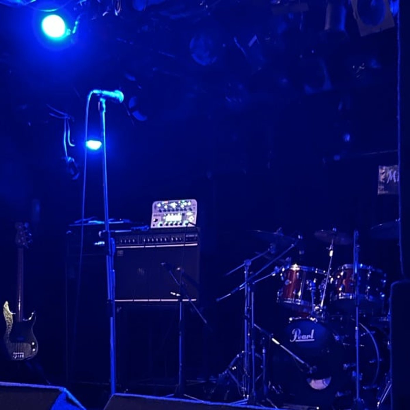 バンドのライブに行った話